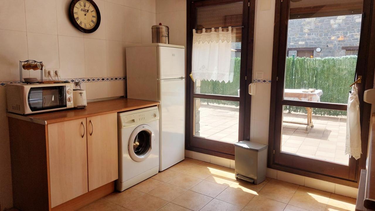 Apartamentos Castiello De Jaca 3000 Экстерьер фото